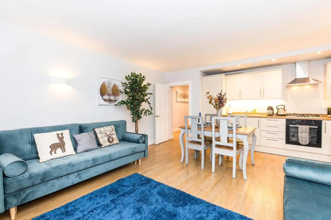 Luxury Modern 3 Bedroom Apartment In City Centre Édimbourg