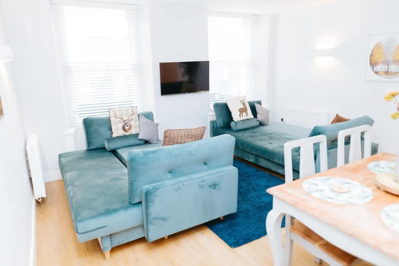 Luxury Modern 3 Bedroom Apartment In City Centre Edinburgh 0*,  United Kingdom