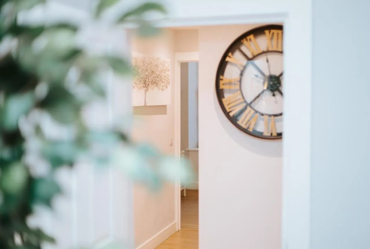 Luxury Modern 3 Bedroom Apartment In City Centre Edinburgh