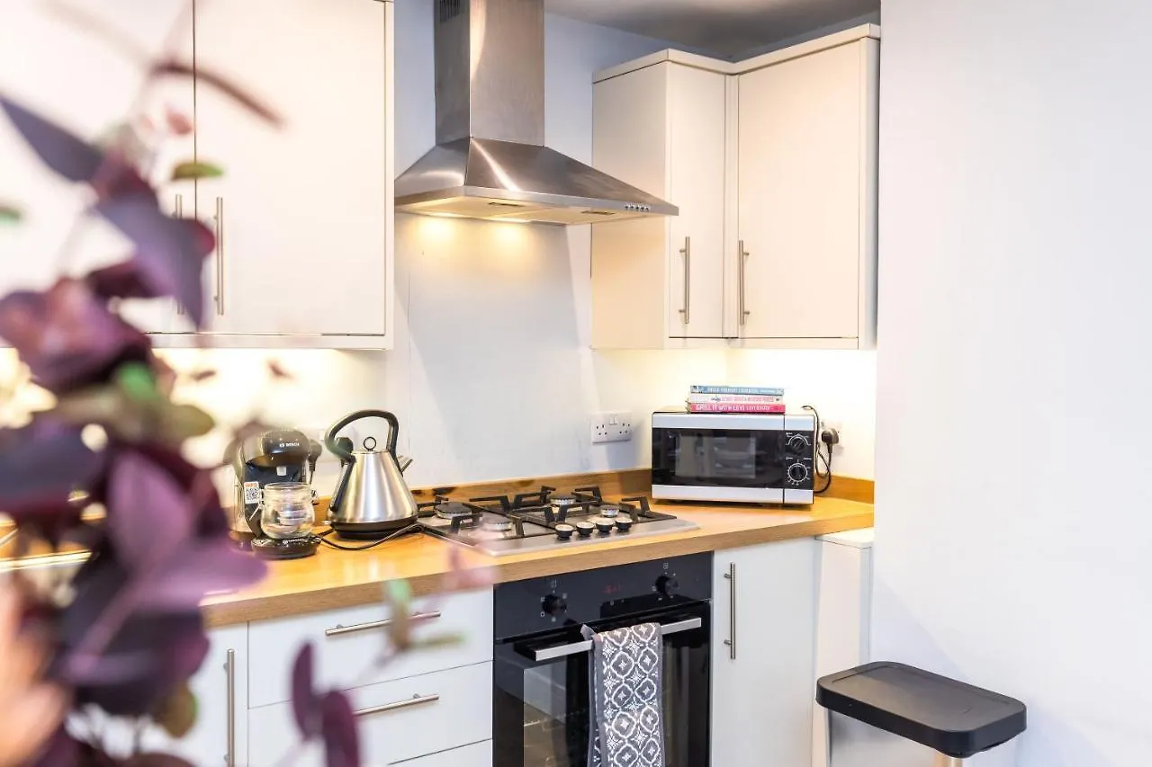 Luxury Modern 3 Bedroom Apartment In City Centre Édimbourg