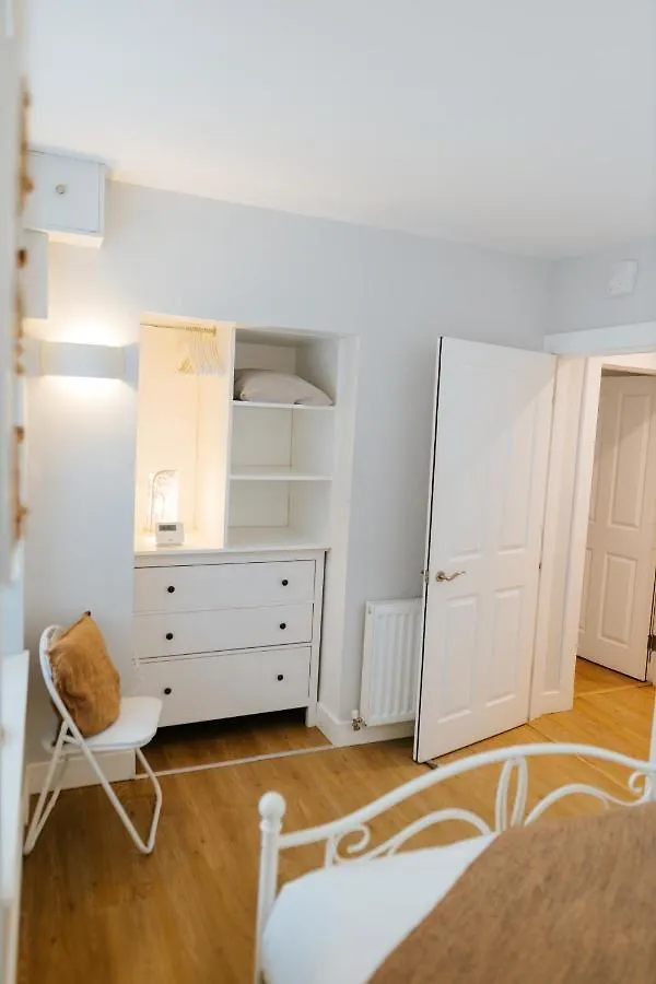 Luxury Modern 3 Bedroom Apartment In City Centre Édimbourg
